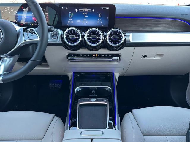 New 2026 Mercedes-Benz GLB 250 4MATIC image 13