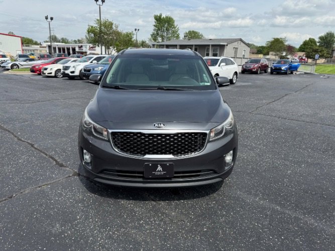 Used 2016 Kia Sedona SX image 9