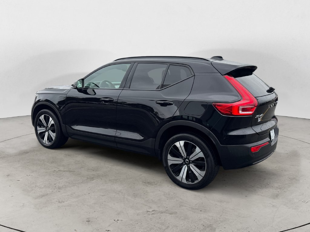 Certified 2023 Volvo XC40 Recharge Plus AWD/4WD image 4