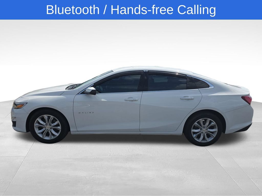 Used 2020 Chevrolet Malibu LT FWD image 2