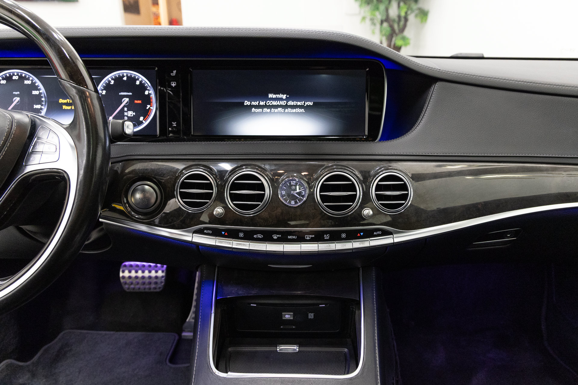 Used 2016 Mercedes-Benz S 550 Sedan image 18