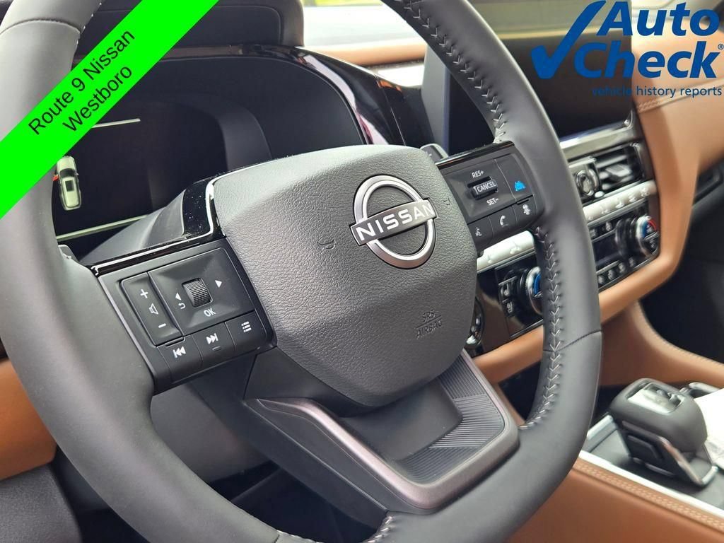 New 2026 Nissan Pathfinder Platinum w/ Accent Package AWD/4WD image 4