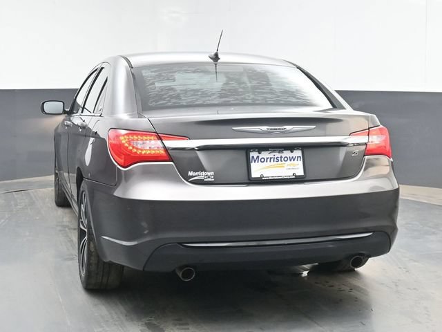 Used 2014 Chrysler 200 Touring w/ 200 S Group FWD image 12