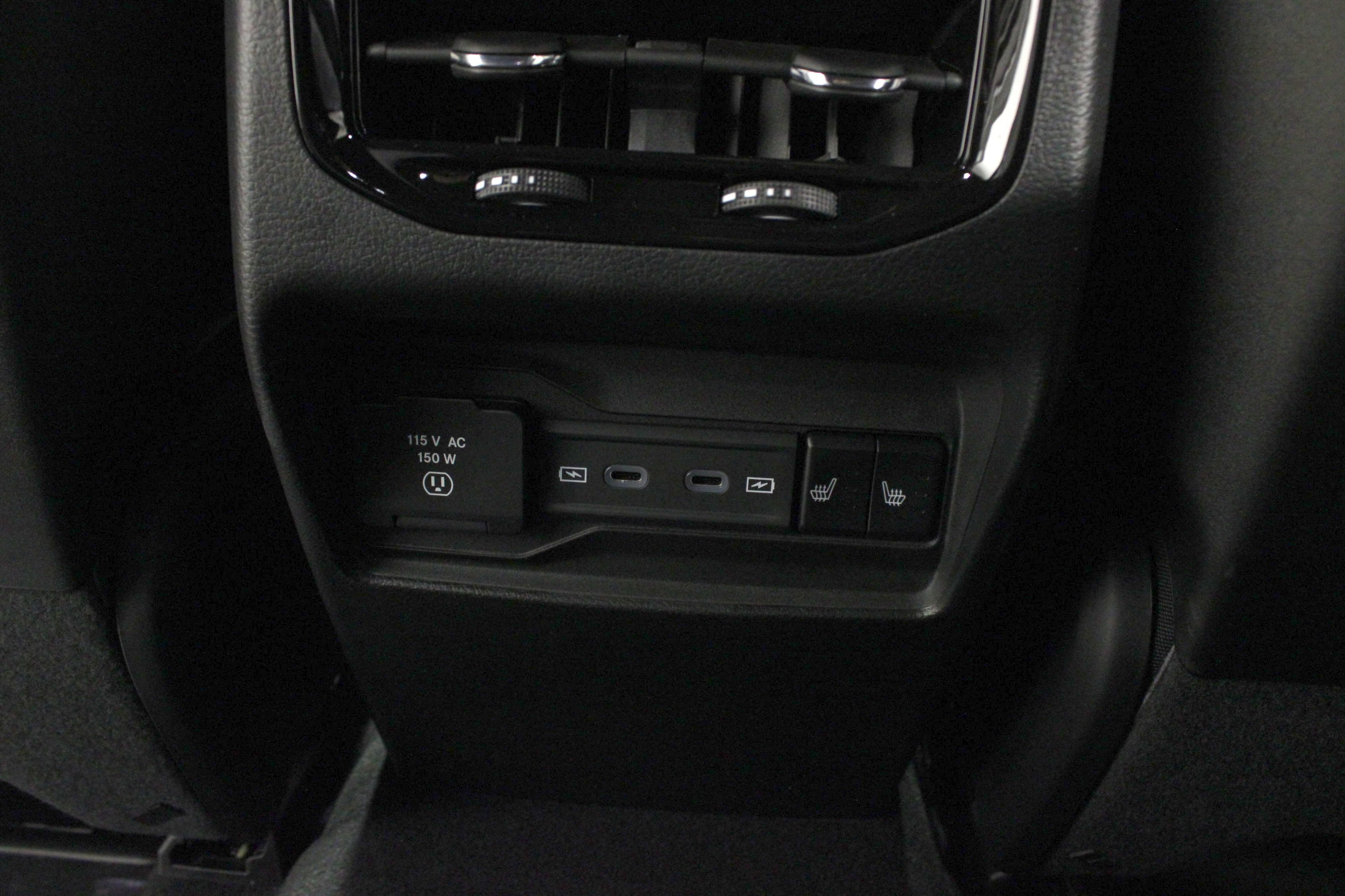 New 2026 Jeep Grand Cherokee Limited w/ Luxury Tech Group II AWD/4WD image 17