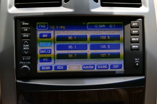 Used 2007 Cadillac XLR V RWD image 13