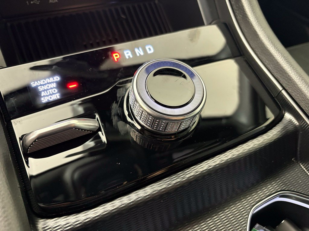 New 2026 Jeep Grand Cherokee Altitude AWD/4WD image 33