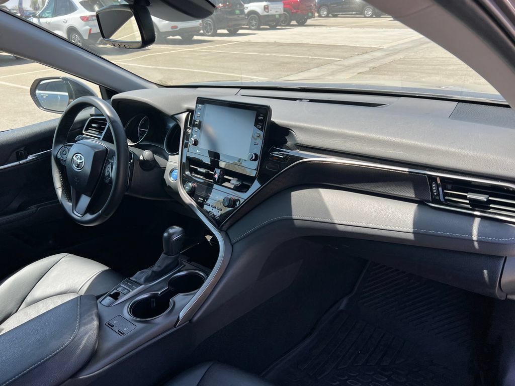 Used 2024 Toyota Camry XSE FWD image 13
