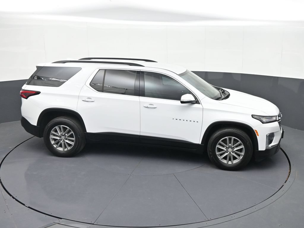 Used 2023 Chevrolet Traverse LT AWD/4WD image 28