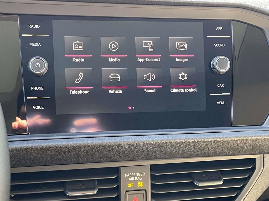 Used 2019 Volkswagen Jetta SEL image 26