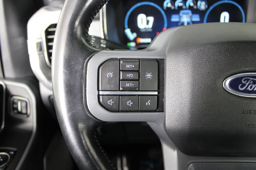 Used 2022 Ford F150 Lariat w/ Max Trailer Tow Package AWD/4WD image 26