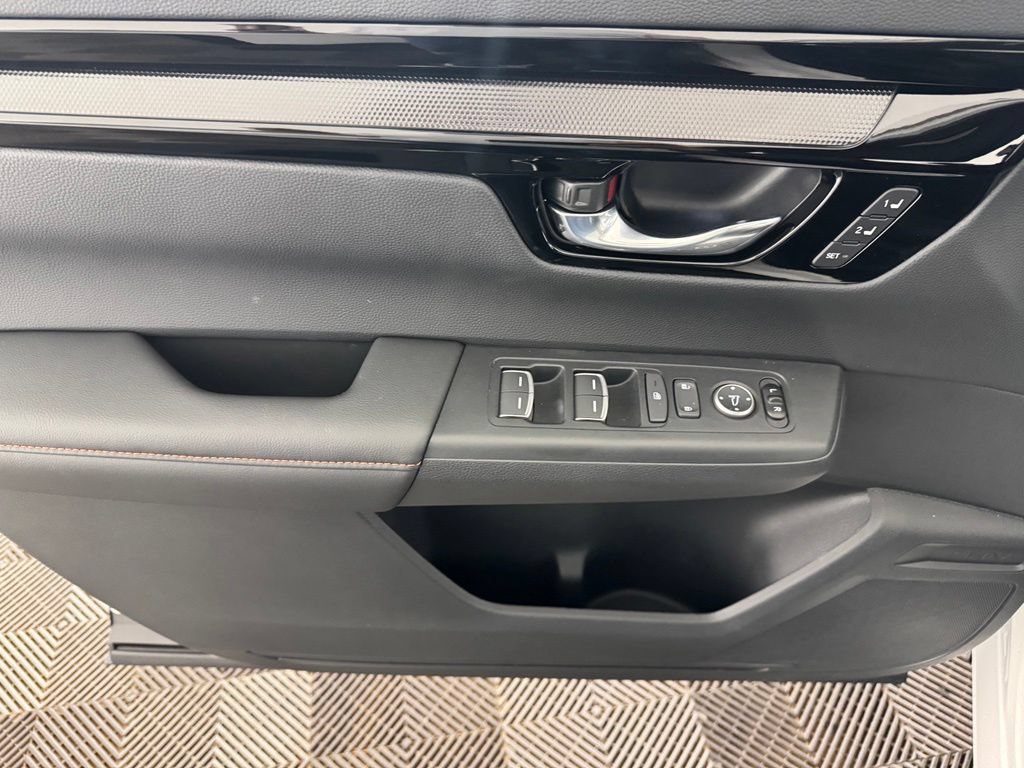 Used 2026 Honda CR-V Sport Touring image 19