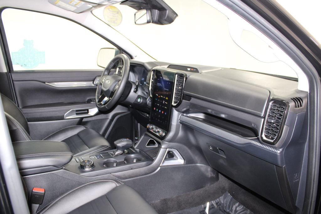Used 2024 Ford Ranger Lariat w/ FX4 Off-Road Package image 31