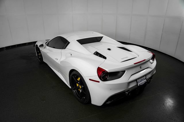Used 2018 Ferrari 488 Spider RWD image 27