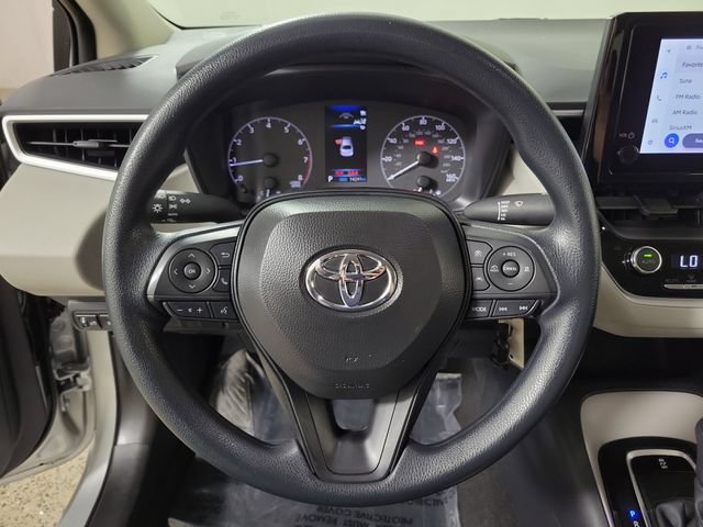 Used 2025 Toyota Corolla LE FWD image 26