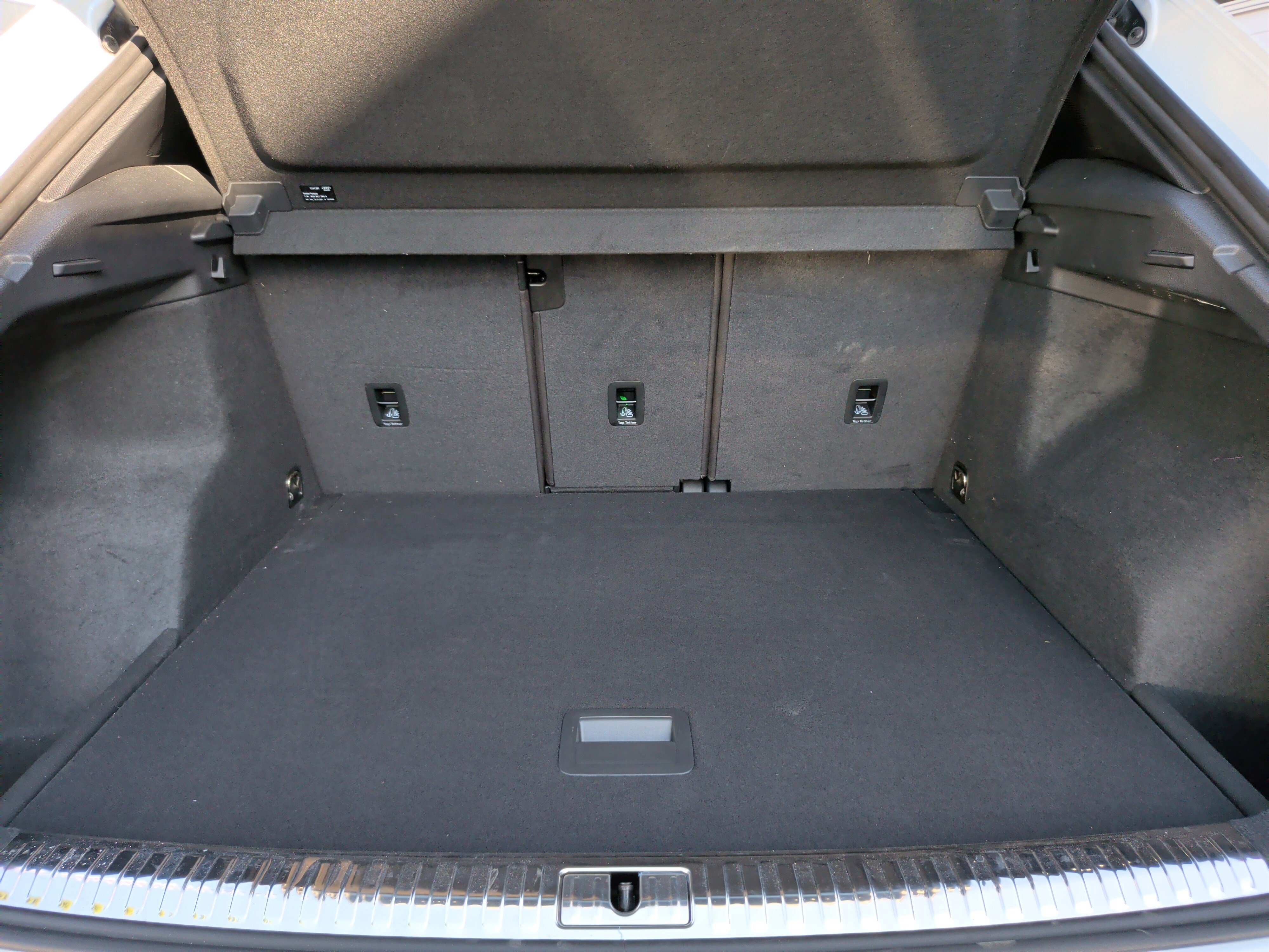 Certified 2022 Audi Q3 2.0T Premium w/ Convenience Package image 38