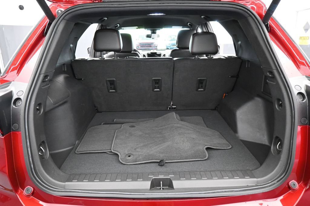 Used 2024 Chevrolet Equinox RS w/ RS Leather Package FWD image 37