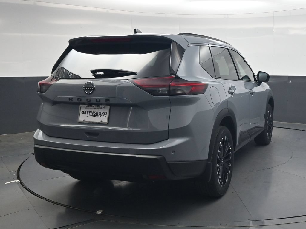 New 2026 Nissan Rogue Dark Armor FWD image 5