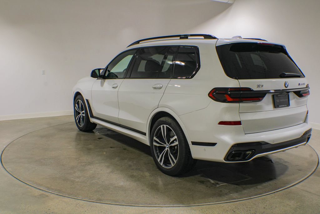 Used 2026 BMW X7 M60i AWD/4WD image 8