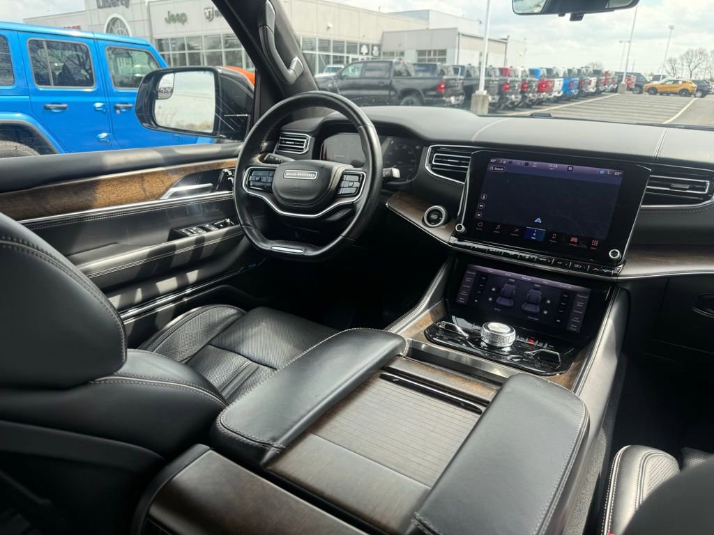 Used 2022 Jeep Grand Wagoneer Series II image 58