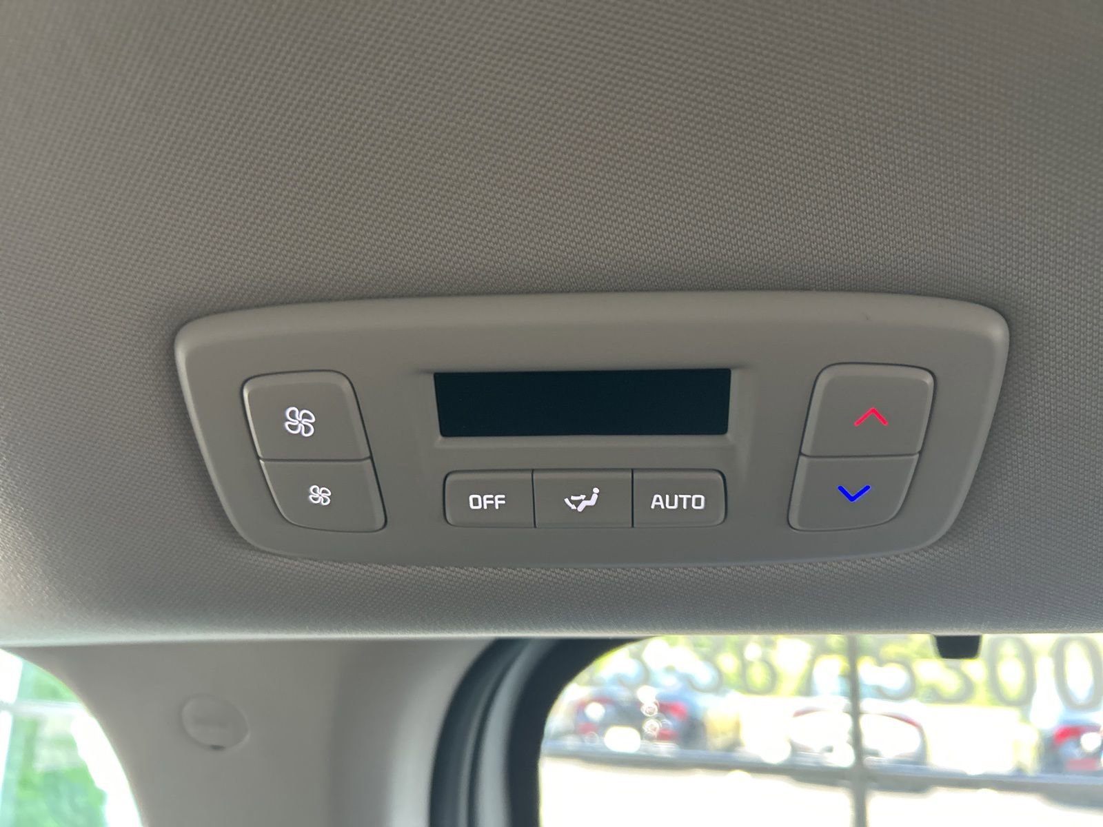 New 2026 Kia Carnival EX image 16