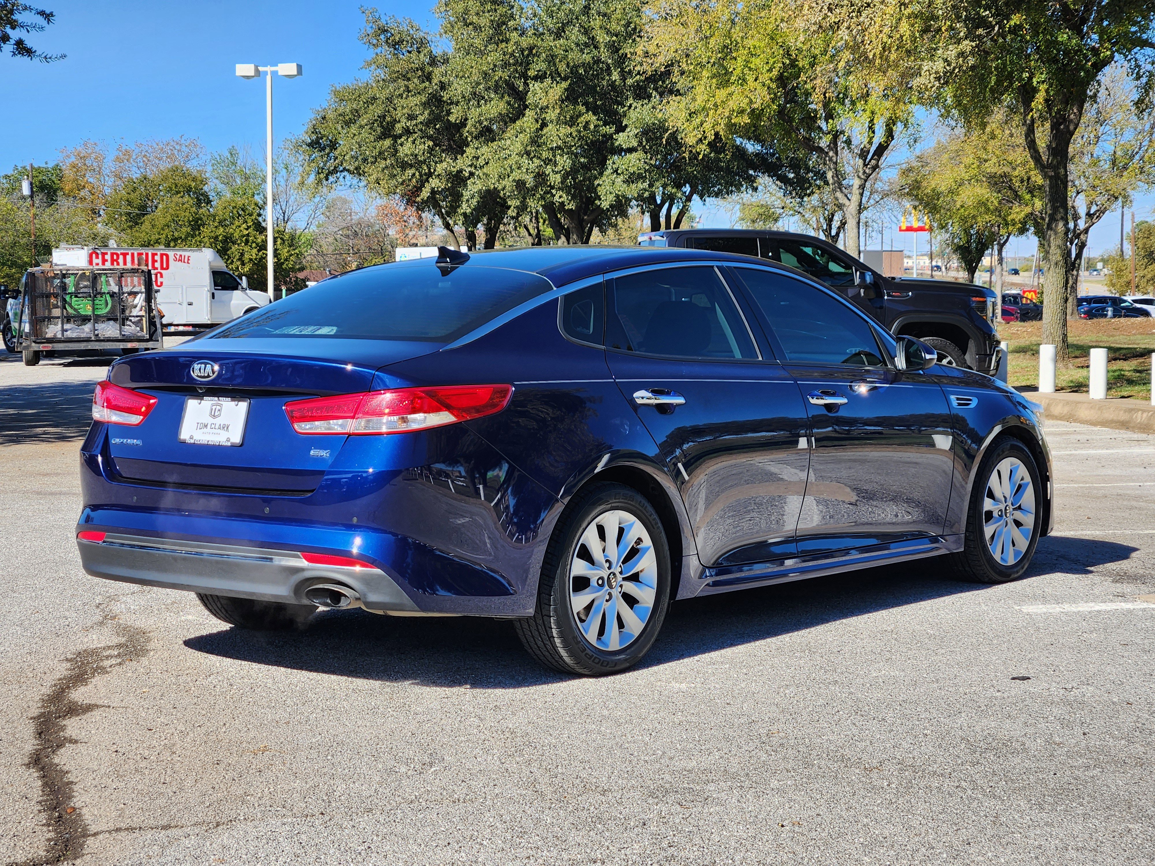 Used 2016 Kia Optima EX w/ Premium Package image 7