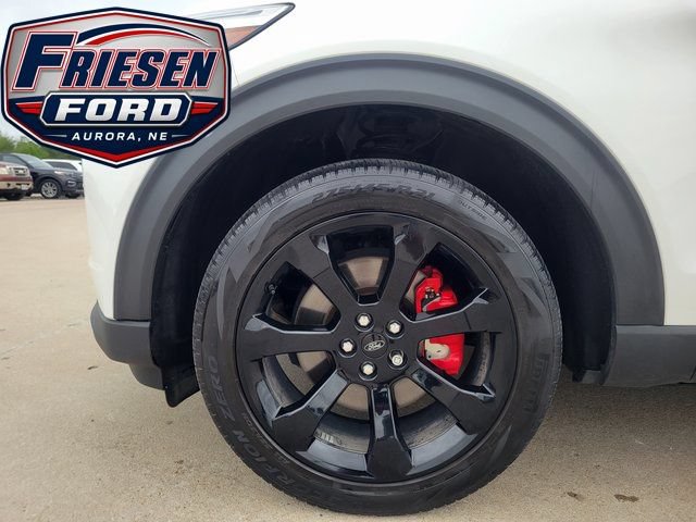Used 2022 Ford Explorer ST w/ ST Street Pack AWD/4WD image 8