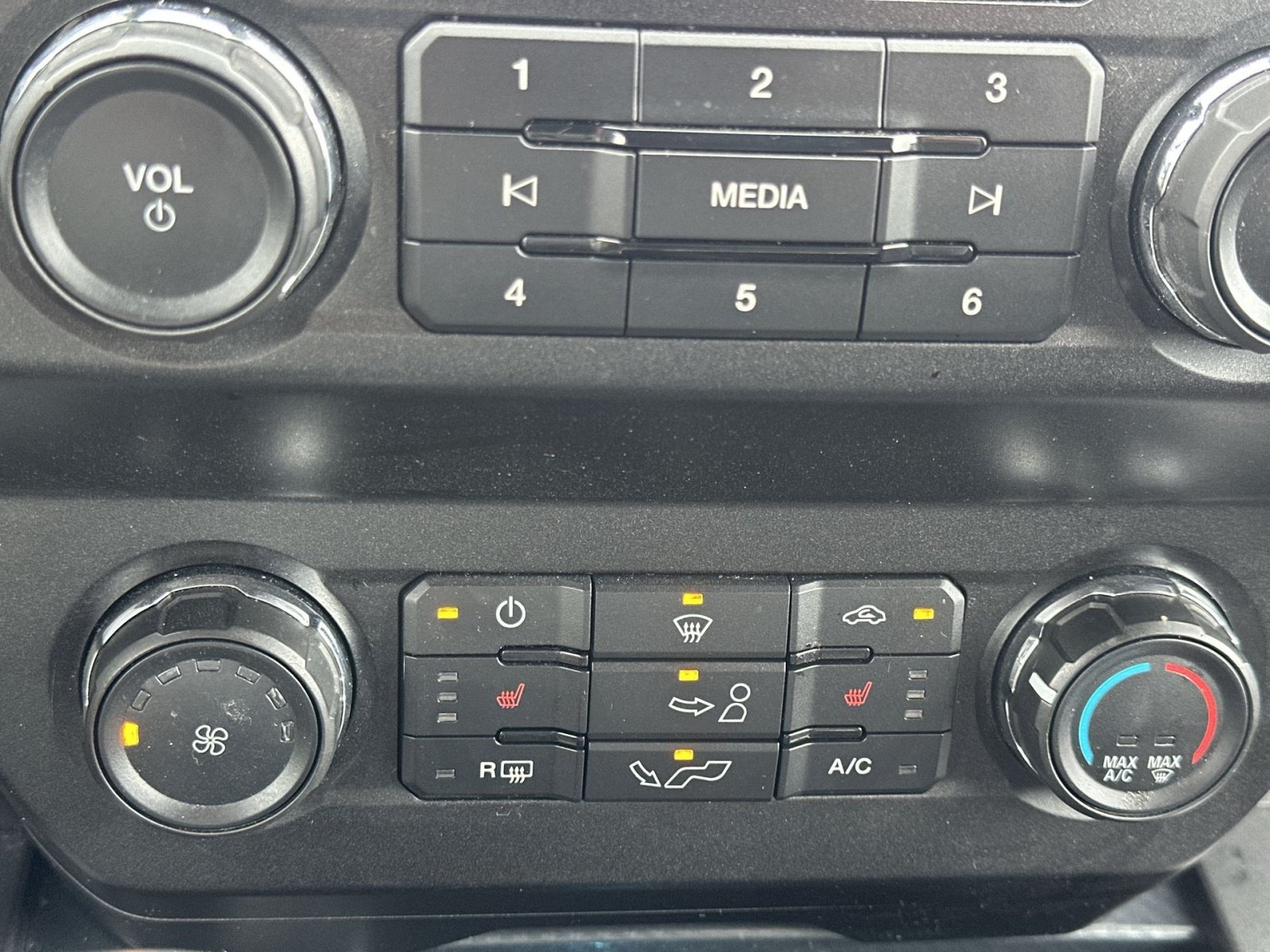 Certified 2019 Ford F150 XLT w/ Equipment Group 302A Luxury AWD/4WD image 22