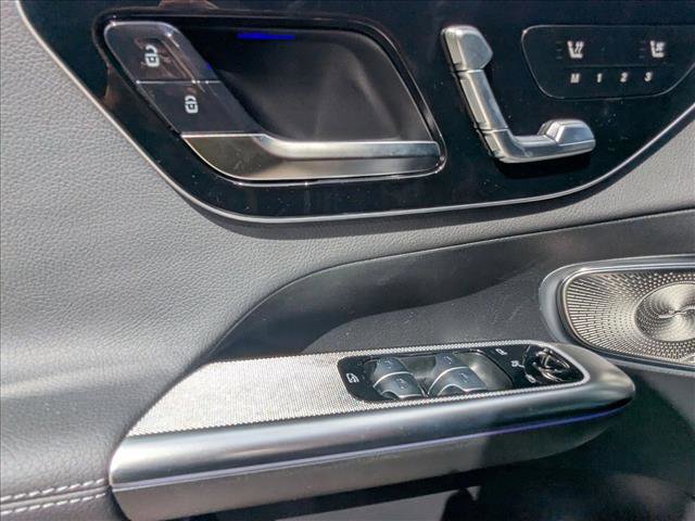 New 2026 Mercedes-Benz GLC 300 image 14