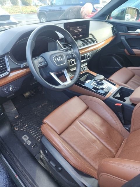 Used 2023 Audi Q5 e Premium Plus