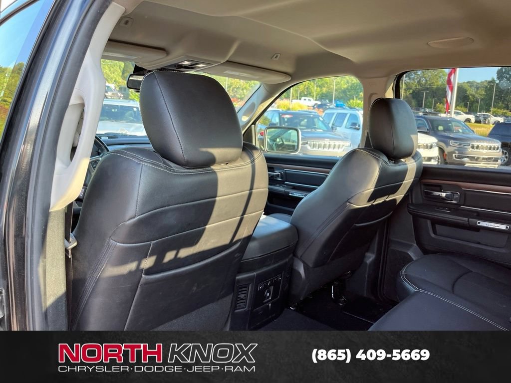 Used 2018 RAM 1500 Laramie w/ Convenience Group AWD/4WD image 8