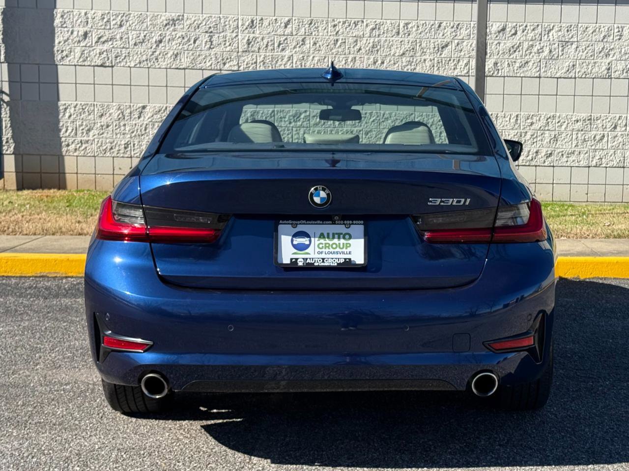 Used 2020 BMW 330i xDrive Sedan AWD/4WD image 6