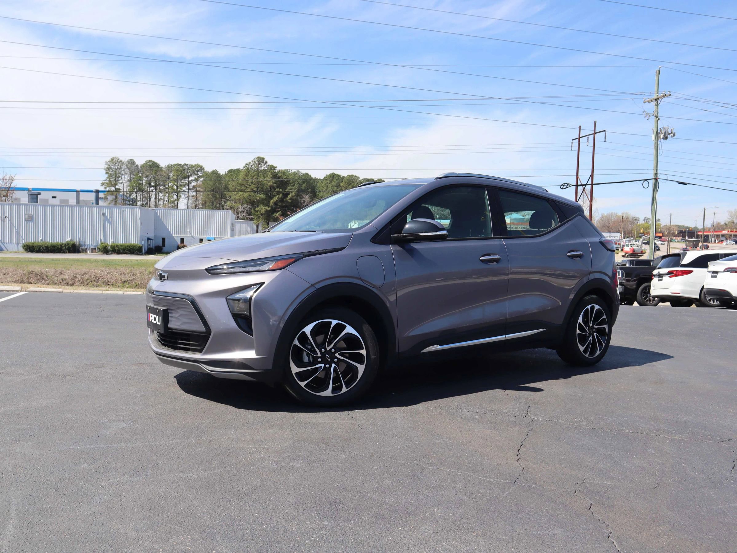 Used 2023 Chevrolet Bolt EUV Premier w/ Sun & Sound Package image 7