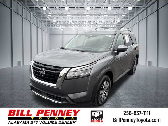 Used 2024 Nissan Pathfinder SL