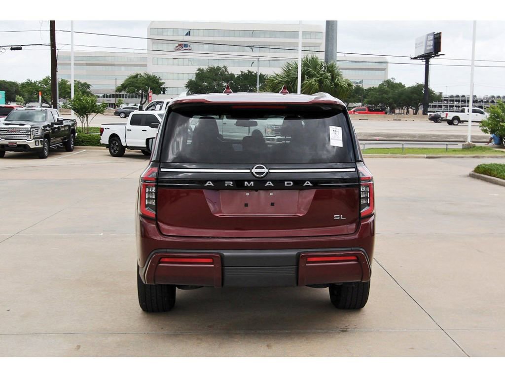 Used 2025 Nissan Armada SL image 5