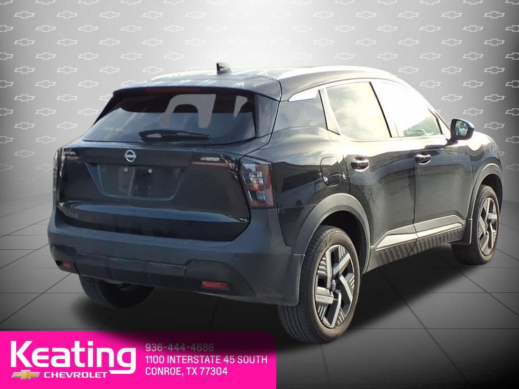 Used 2026 Nissan Kicks SV FWD image 6