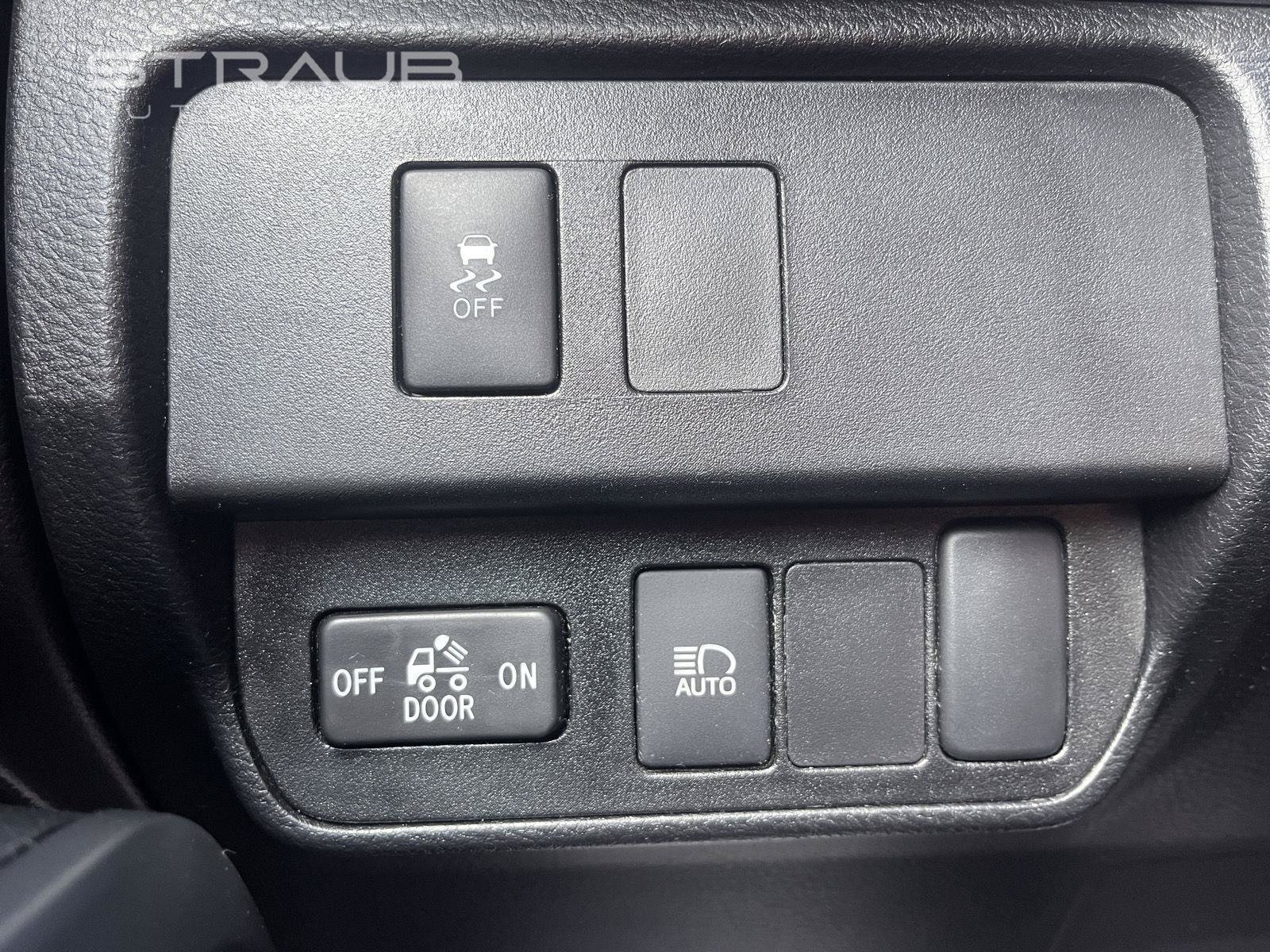 Used 2022 Toyota Tacoma SR AWD/4WD image 23