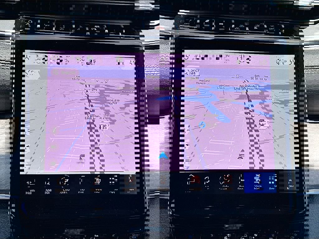 New 2025 Jeep Grand Cherokee Limited w/ Luxury Tech Group II image 13