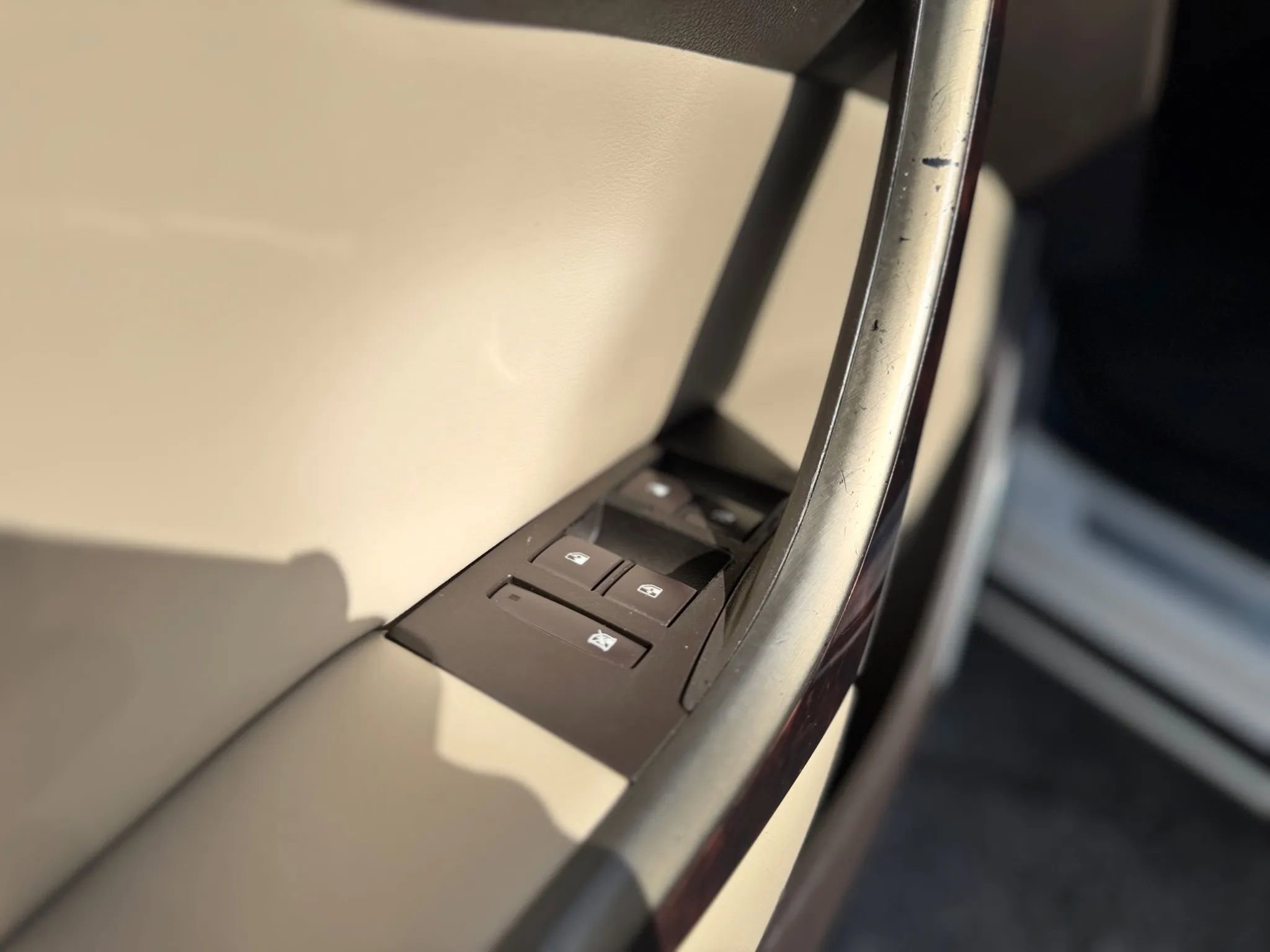 Used 2016 Buick Verano Leather w/ Experience Buick Package FWD image 19