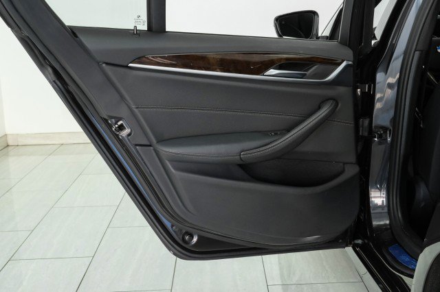 Used 2020 BMW 540i xDrive image 47