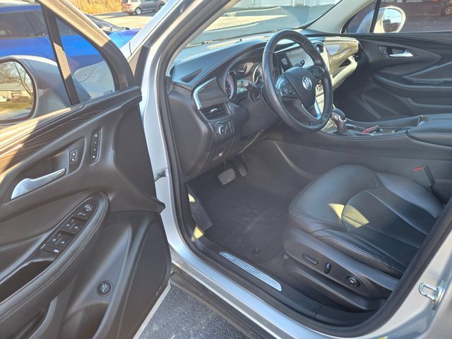 Used 2019 Buick Envision Essence image 4