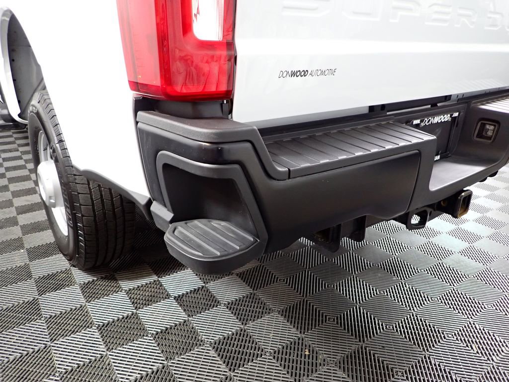 Used 2025 Ford F350 XL w/ Snow Plow Prep Package image 19