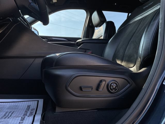 Used 2024 Jeep Grand Cherokee Trailhawk AWD/4WD image 64