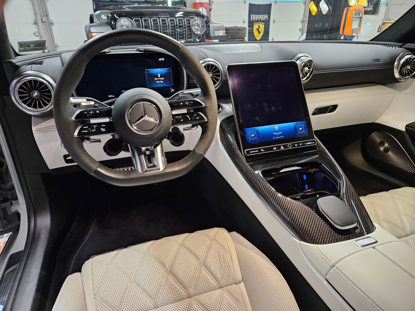 Used 2025 Mercedes-Benz AMG GT 63 image 12
