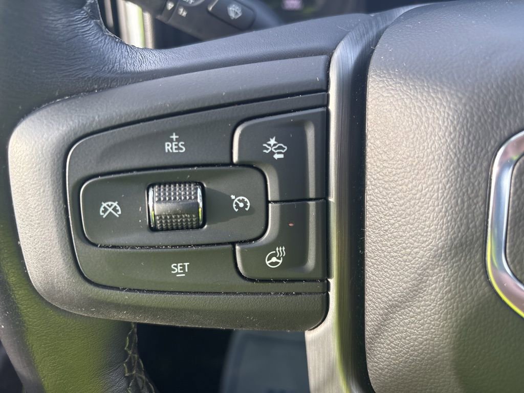 Used 2022 GMC Sierra 1500 Denali w/ Denali Premium Package AWD/4WD image 5