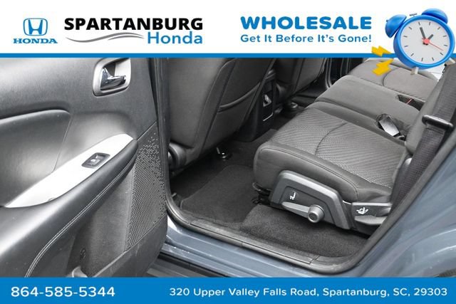 Used 2018 Dodge Journey SXT FWD image 16