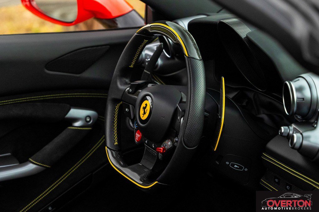 Used 2022 Ferrari F8 Tributo image 11