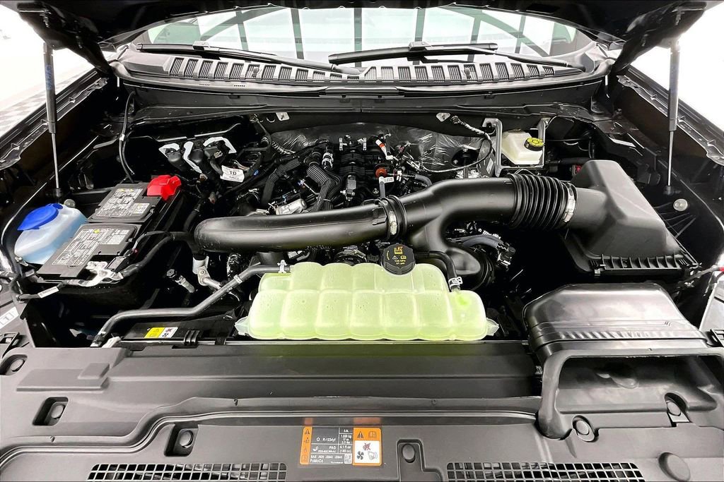 New 2026 Ford Expedition Active AWD/4WD image 12