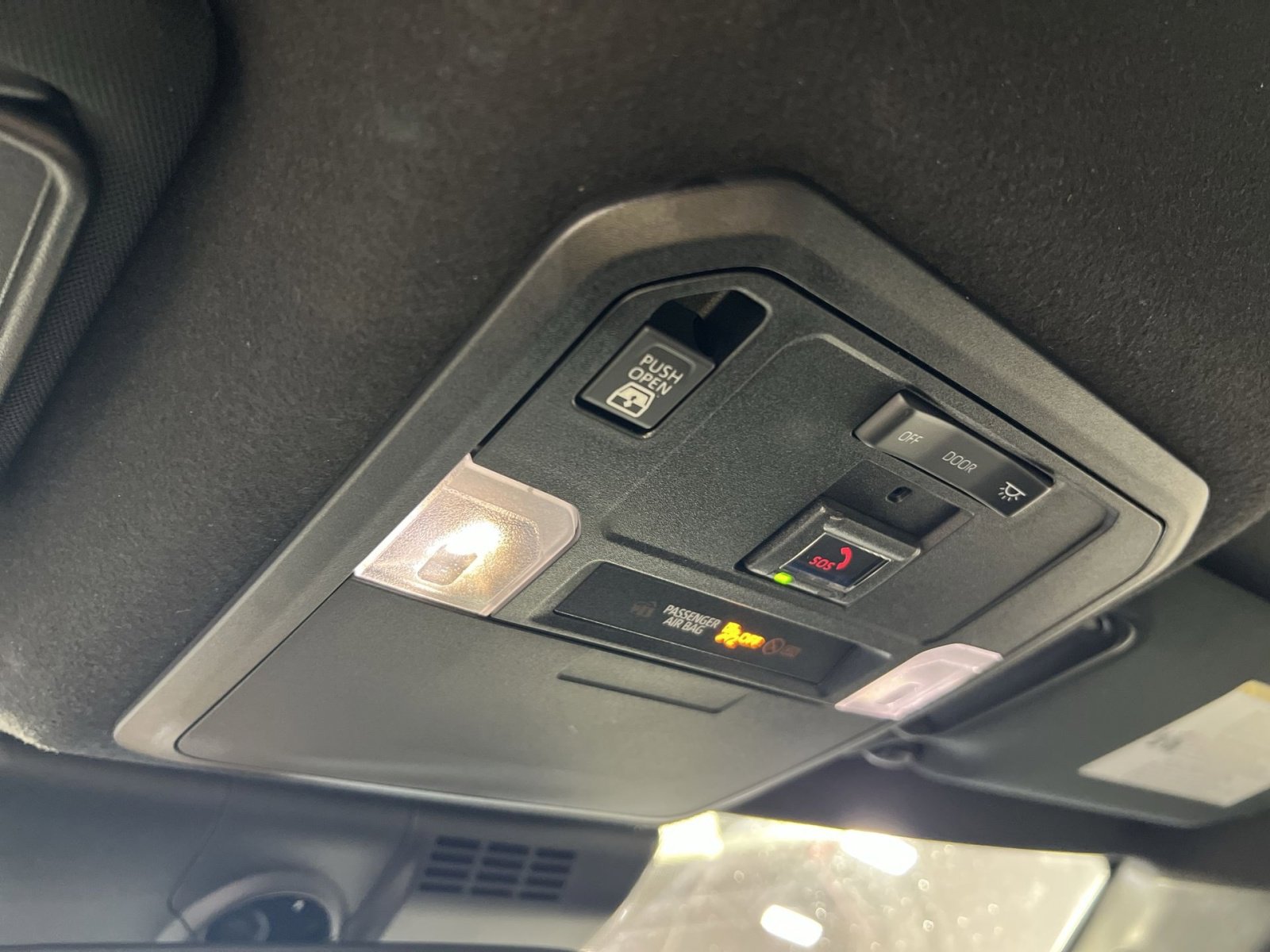 Used 2025 Toyota 4Runner TRD Off-Road image 36