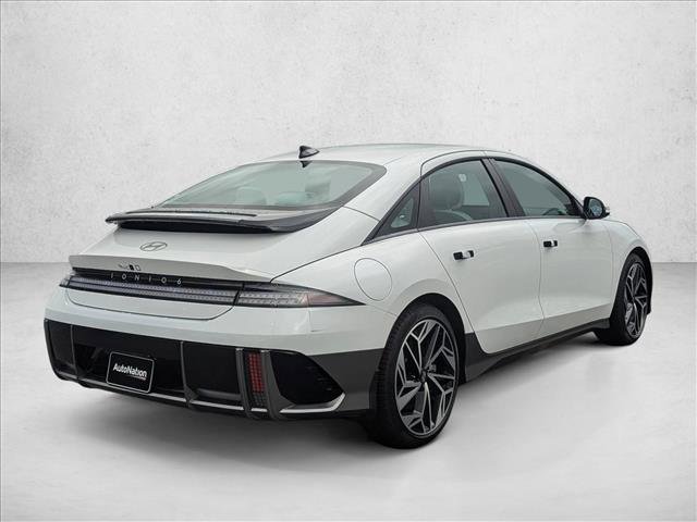 New 2025 Hyundai Ioniq 6 SEL video 2