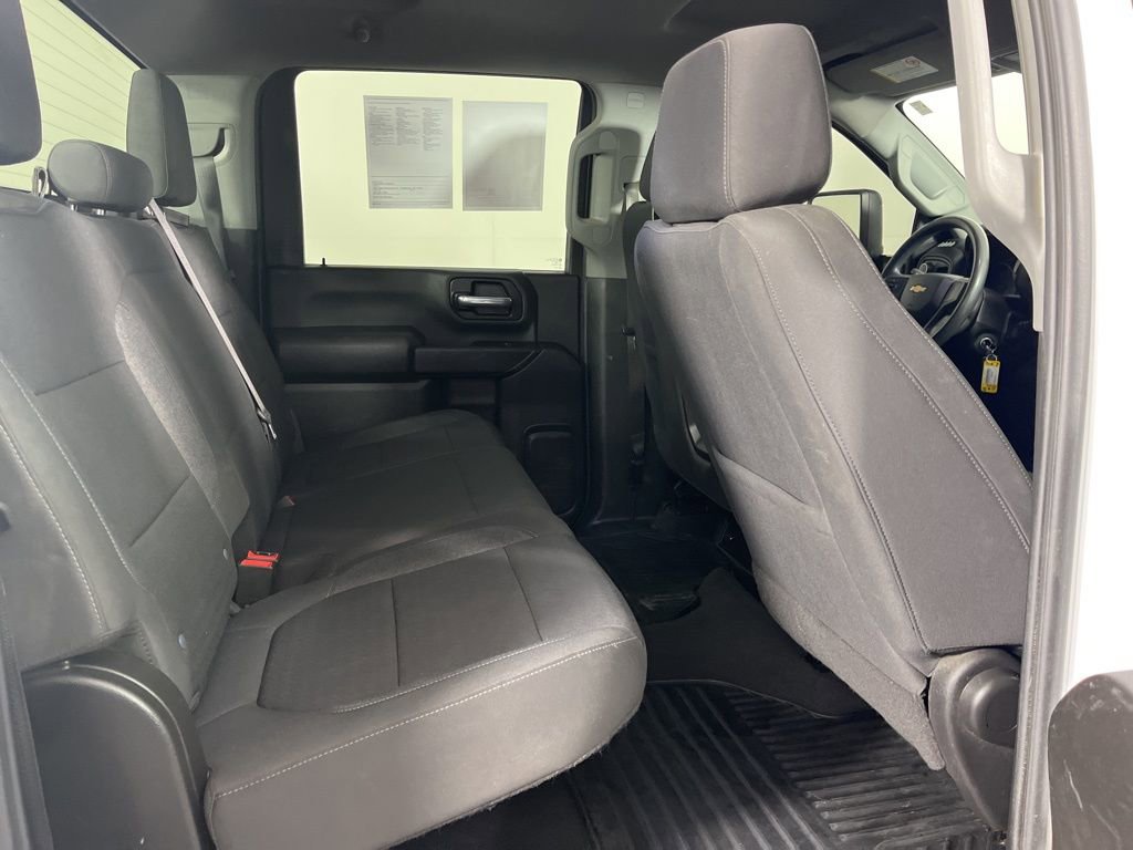 Used 2022 Chevrolet Silverado 2500 Custom w/ Custom Value Package image 7